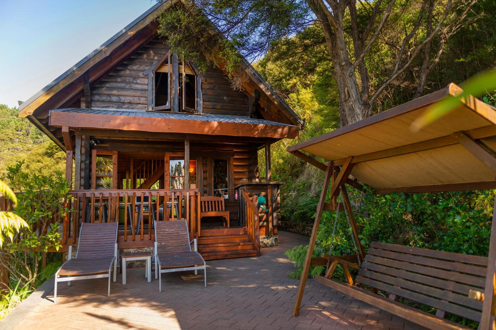 Kuaotunu Chalets Exterior foto